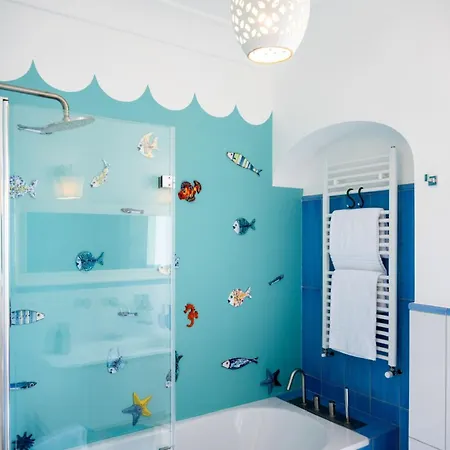 Breathtaking With Sea View In The Heart Of Alojamento de Acomodação e Pequeno-almoço 3*