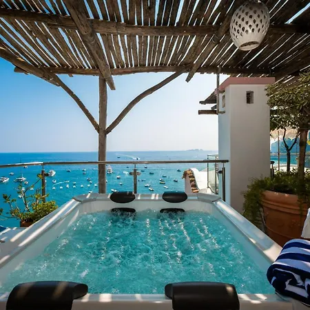 Bed and breakfast Breathtaking With Sea View In The Heart Of 3*