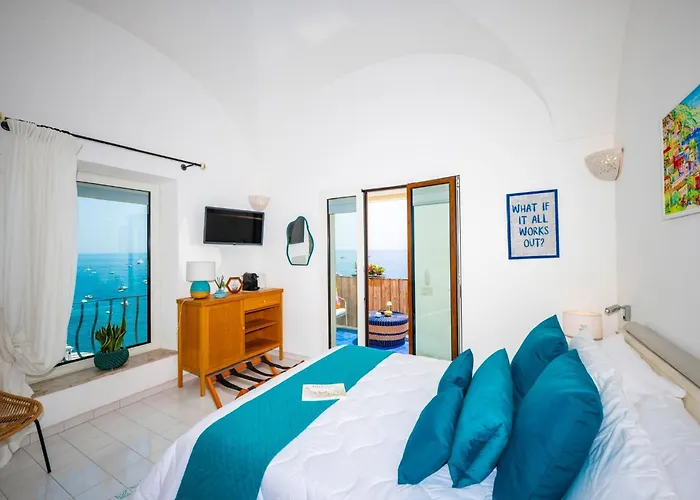 Breathtaking With Sea View In The Heart Of 3*